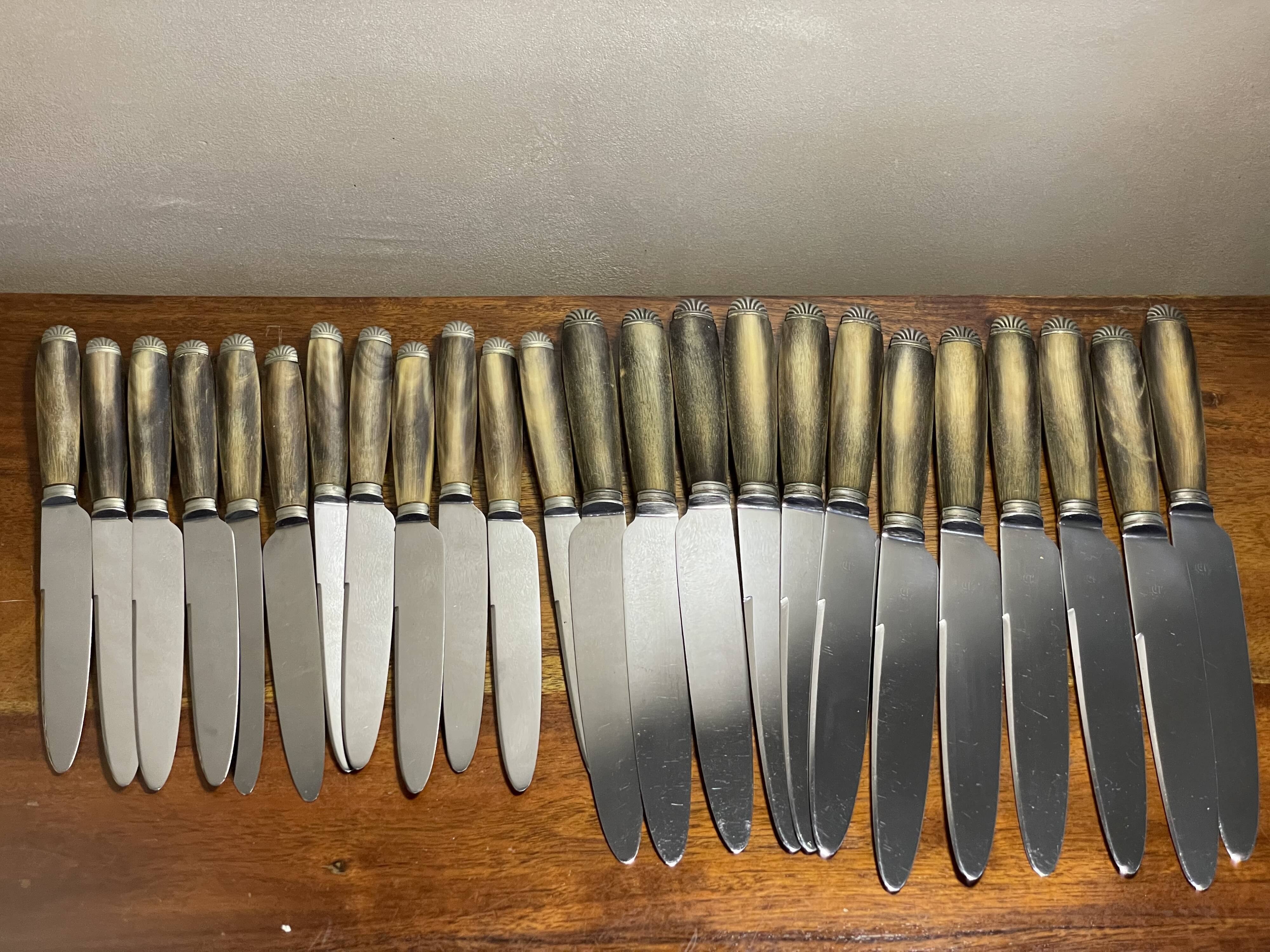 Set of 24 Bakelite stainless steel knives in box