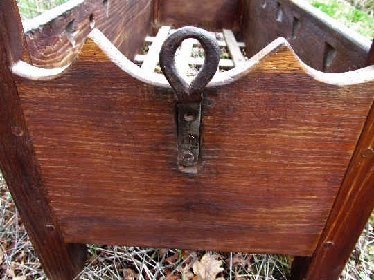 Berceau antique Français balançant 1900