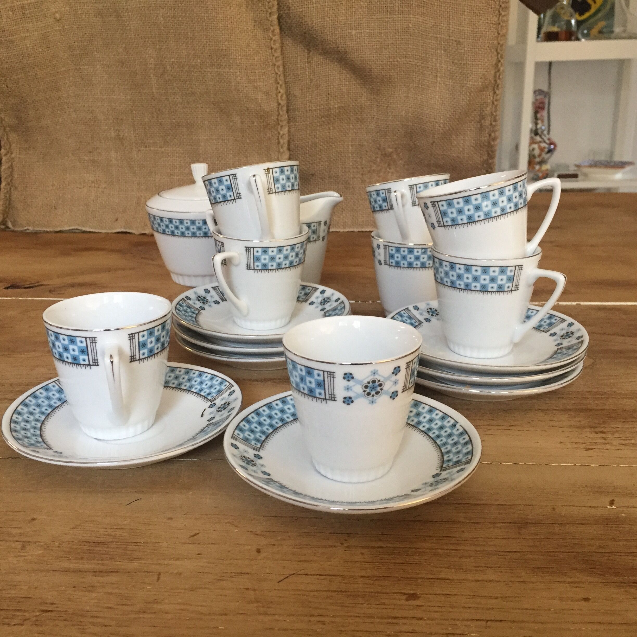 Coffee service China, 18 pieces