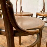 Série de 4 anciennes chaises bistrot en bois courbé Estampille FISCHEL