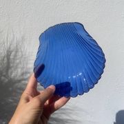 Vide poche coquillage bleu en verre