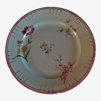 Assiette plate faïence de choisy le roi pour au vase étrusque paris