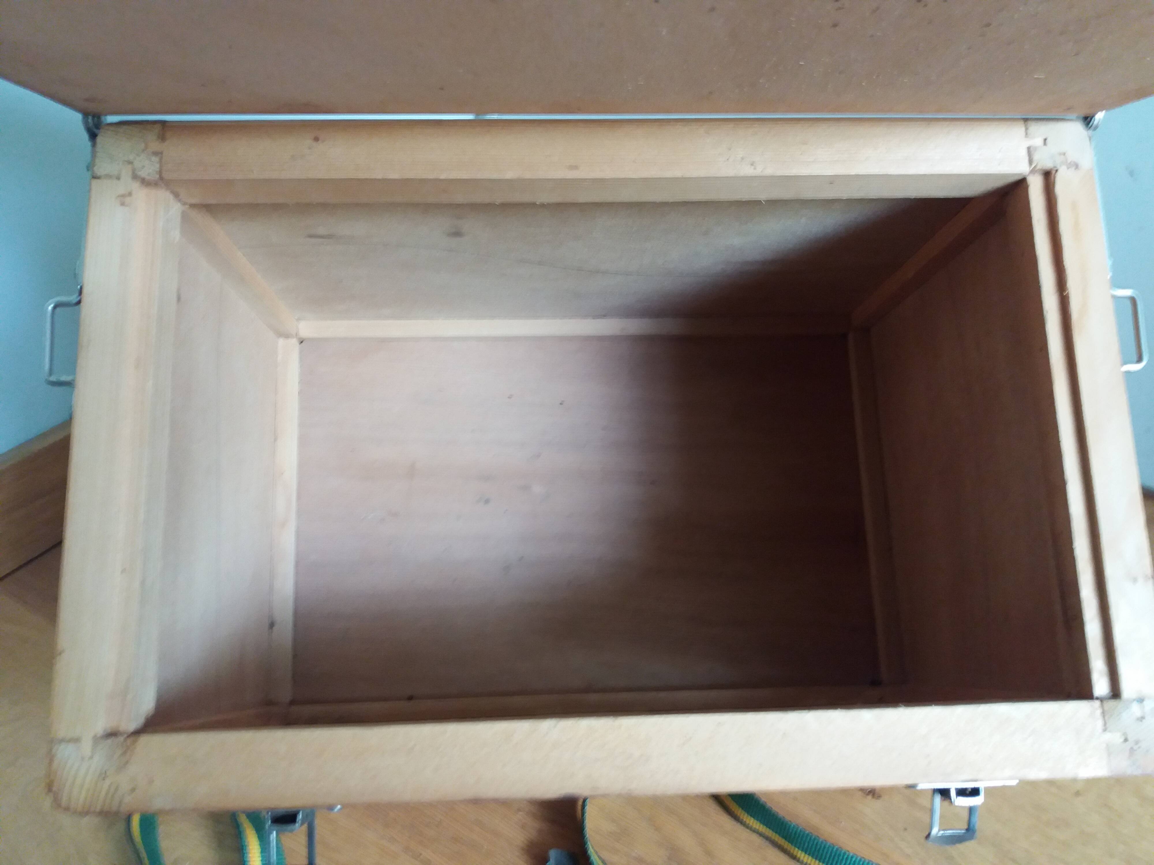 Fishing storage chest fisherman stool
