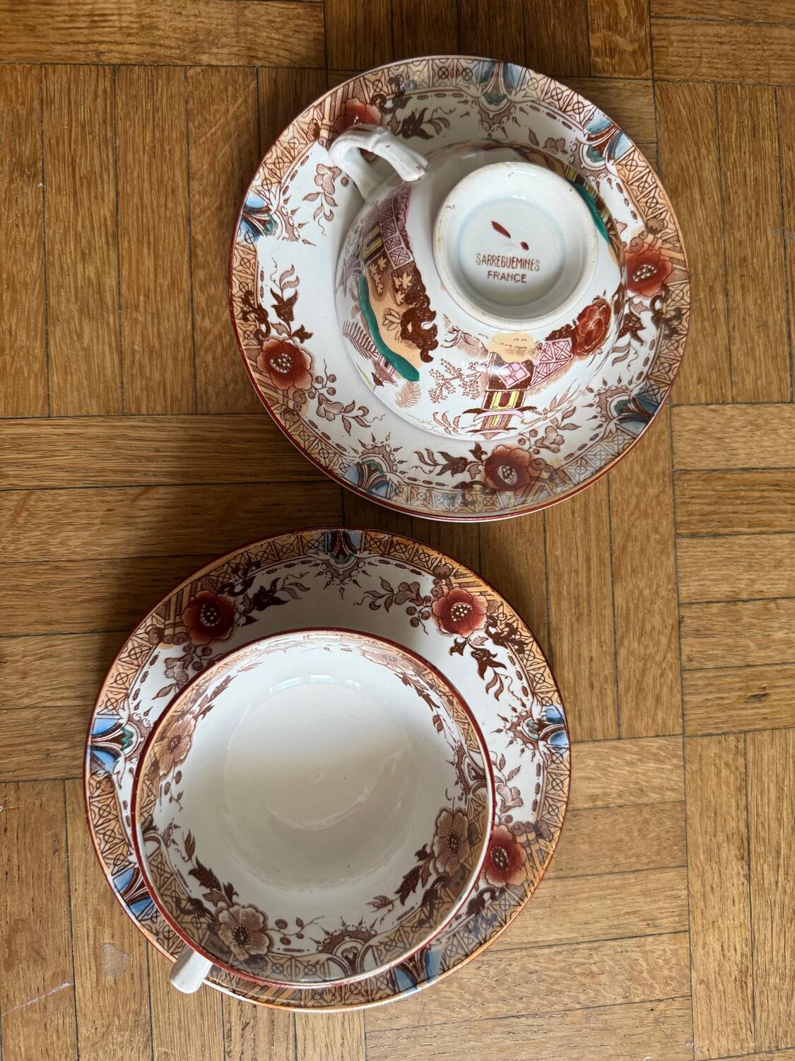 2 antique cups with saucers Sarreguemines Kyoto ironstone