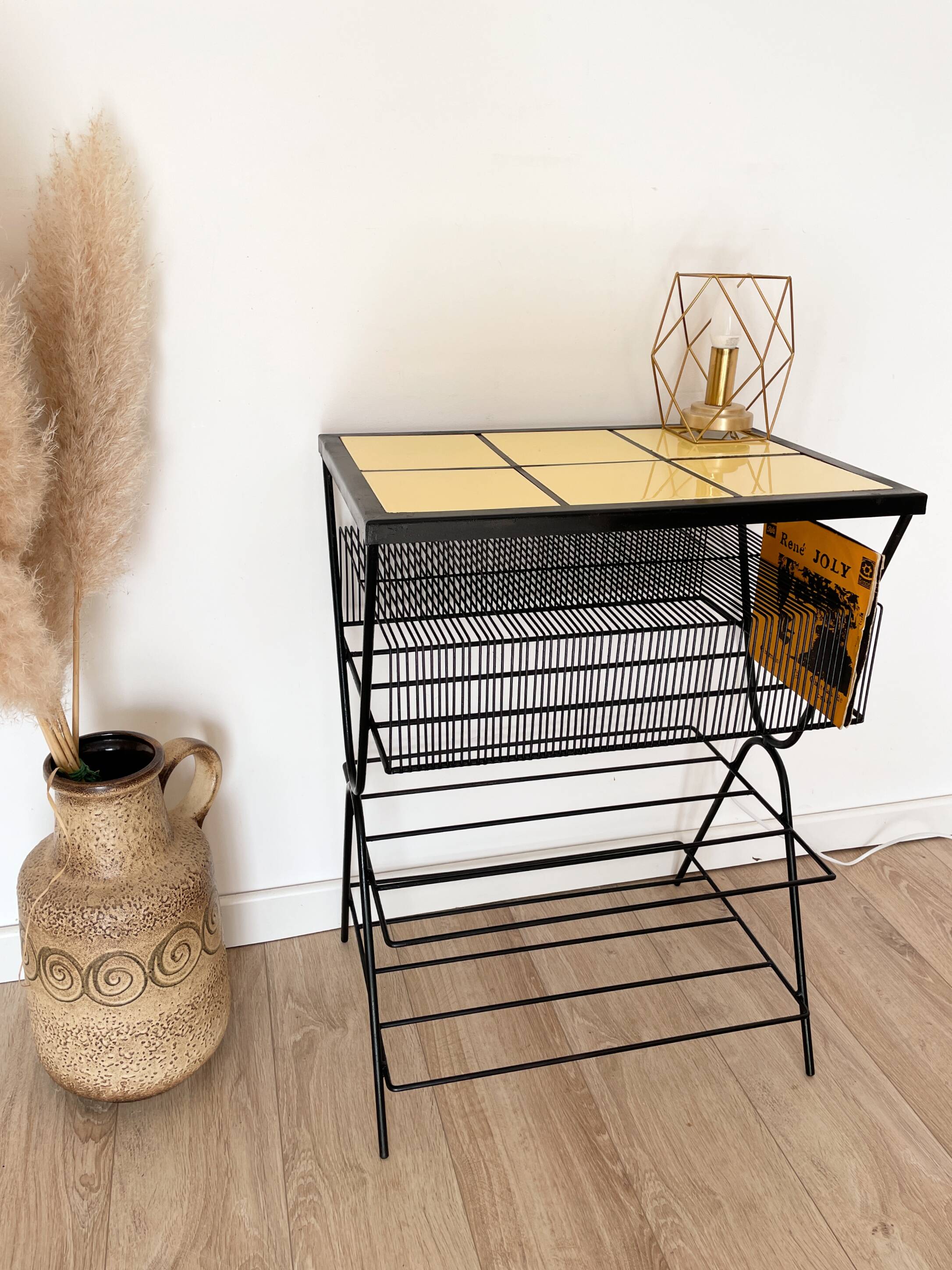 Magazine table & vinyl holder - 1960s-1970s