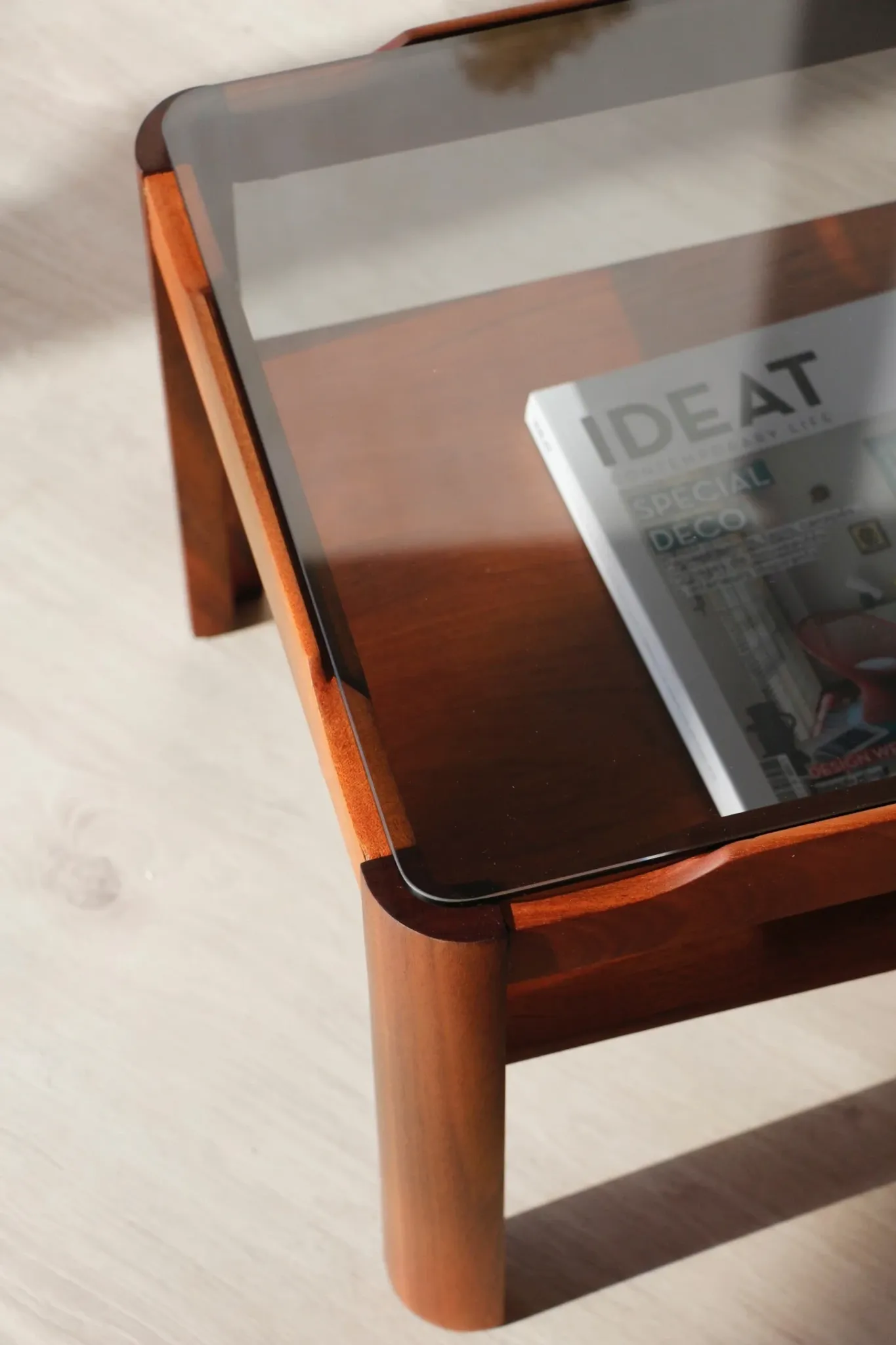 Vintage rectangular coffee table – Solid teak – Myer