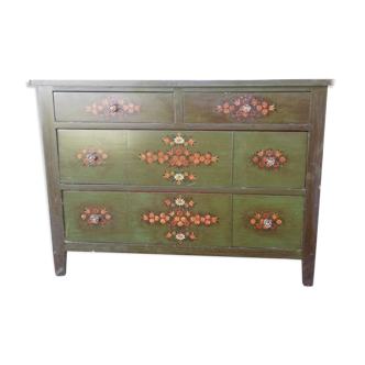 Old green-coloured dresser