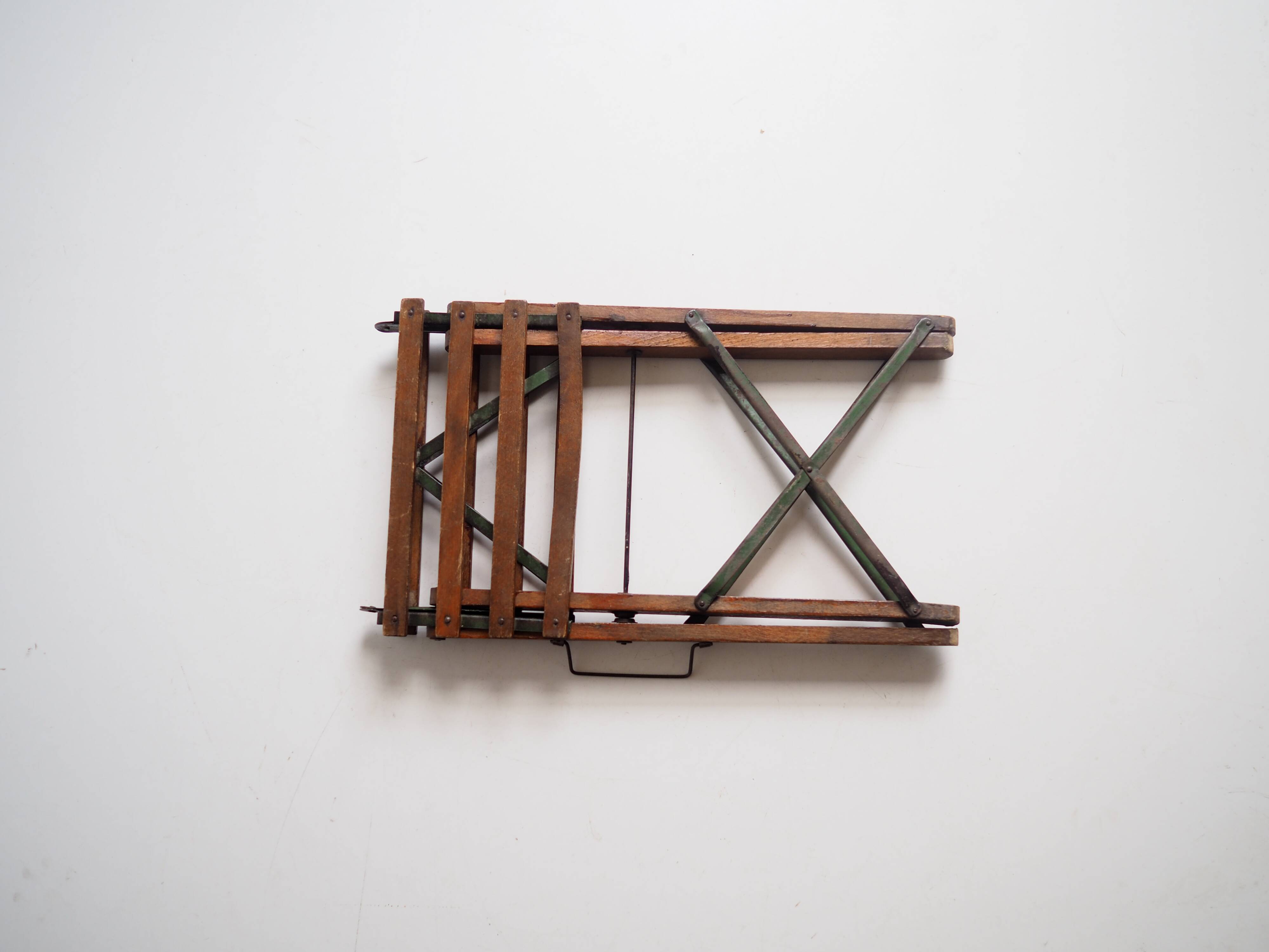 Vintage portable wooden picknick or fishing stool