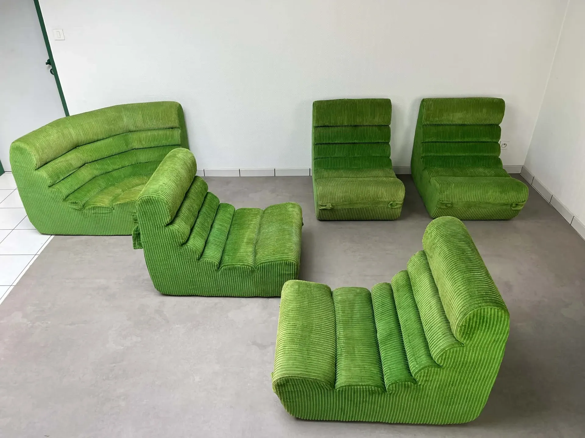 Modular green velvet corner sofa, 1970s