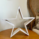 Old wooden star white patina
