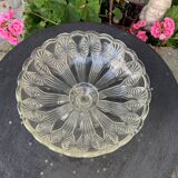 Transparent glass cut geometric pattern