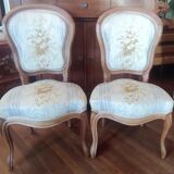 Paire de chaises style Louis XV