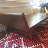 Meridian bench