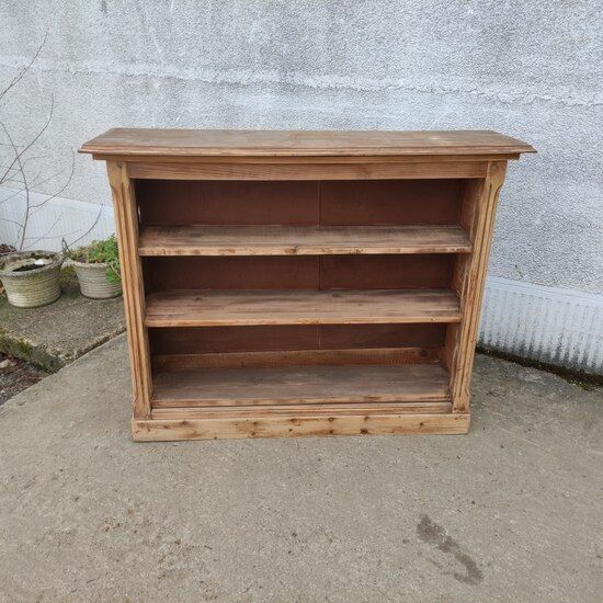 Etagère, bibliothèque
