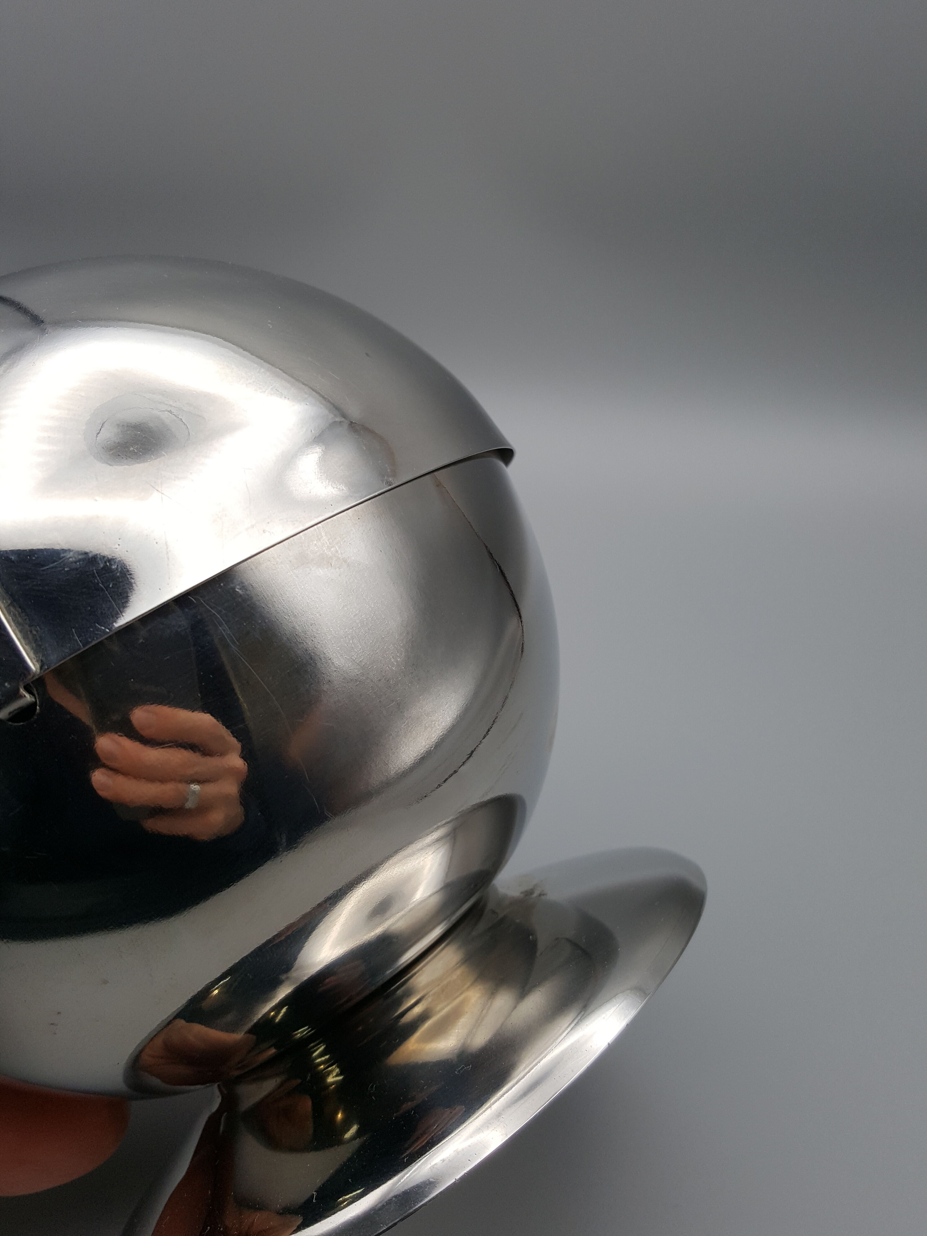 Sugar counter ball metal brass button