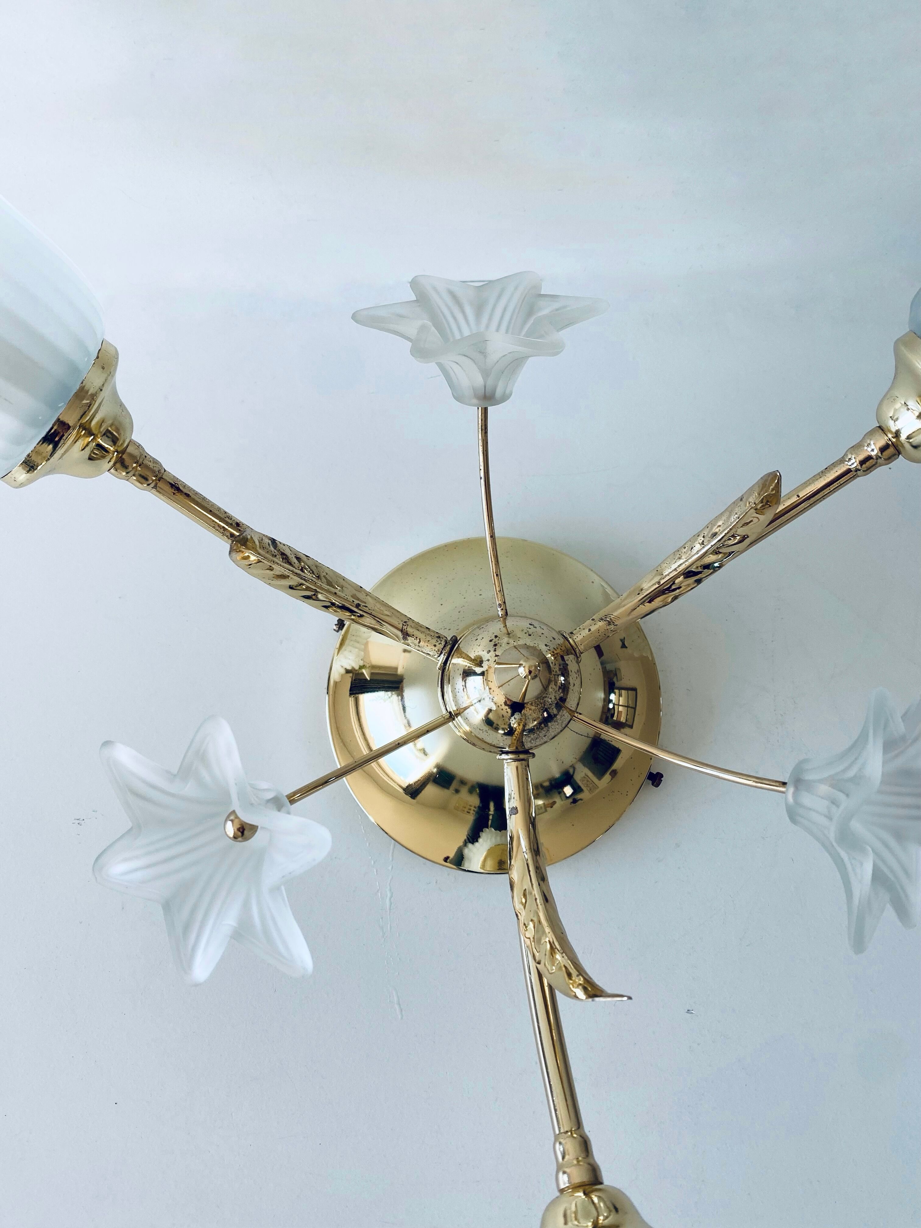 Ceiling lamp art deco flowers three fires