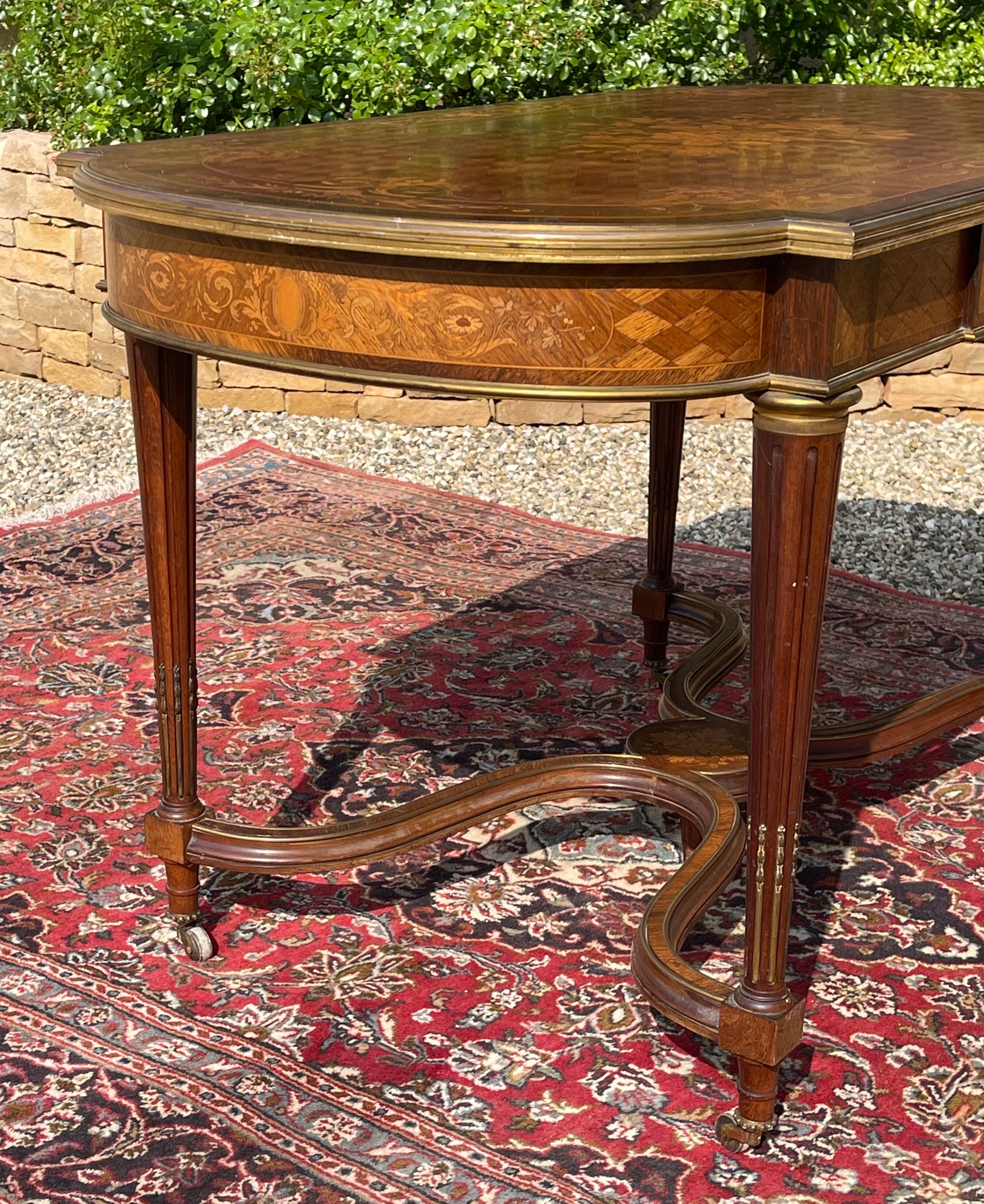 Middle Table Marquetry and Bronze Napoleon III Era - NINETEENTH