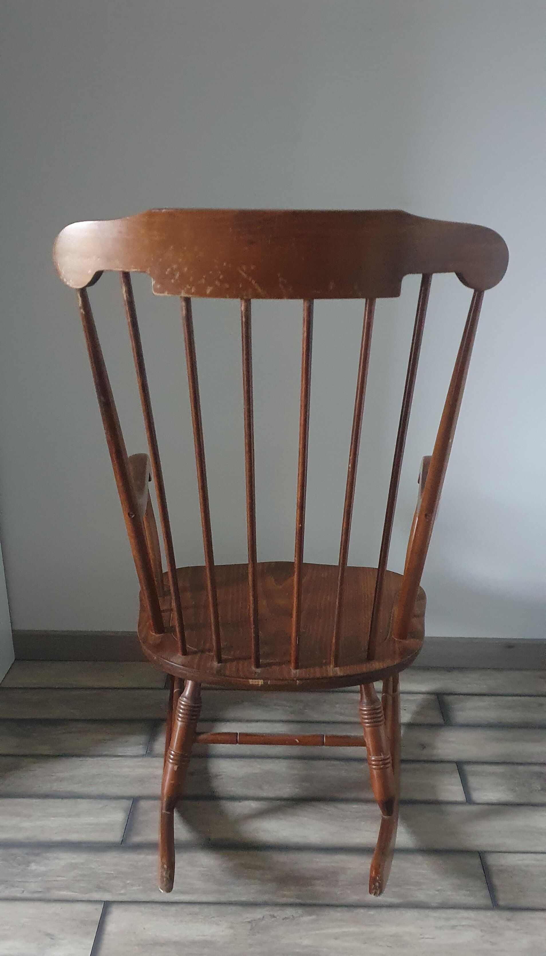 Rocking chair