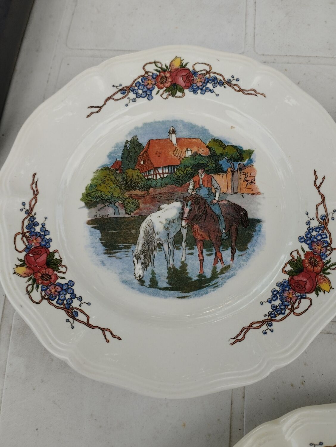 Alsatian plates Obernai earthenware Sarreguemines