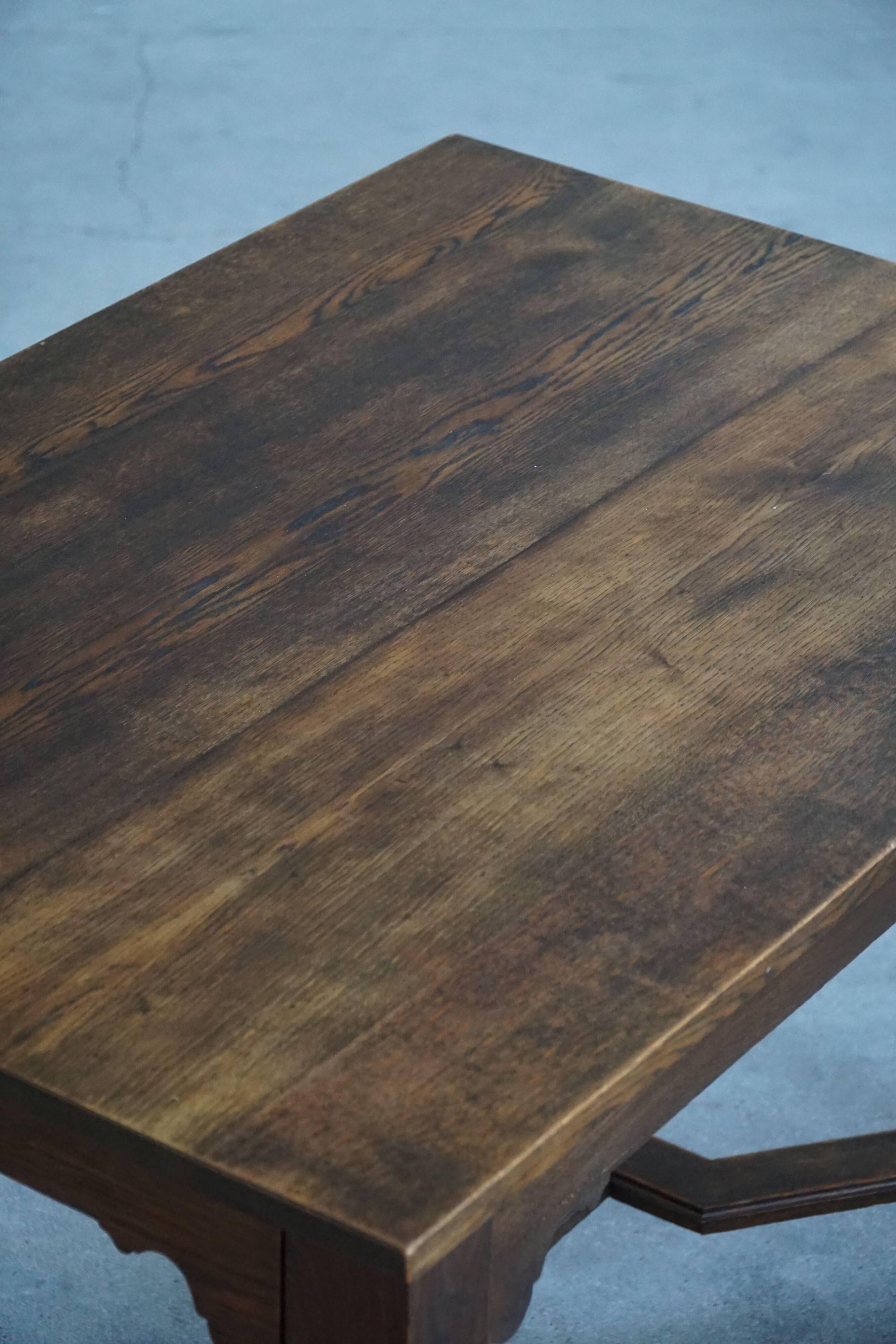 Bureau / Dining table in oak with Danish baroque inspiration and twisted legs, 1900s.