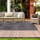 Tapis de maison gris