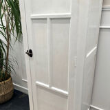 Small Parisian wardrobe