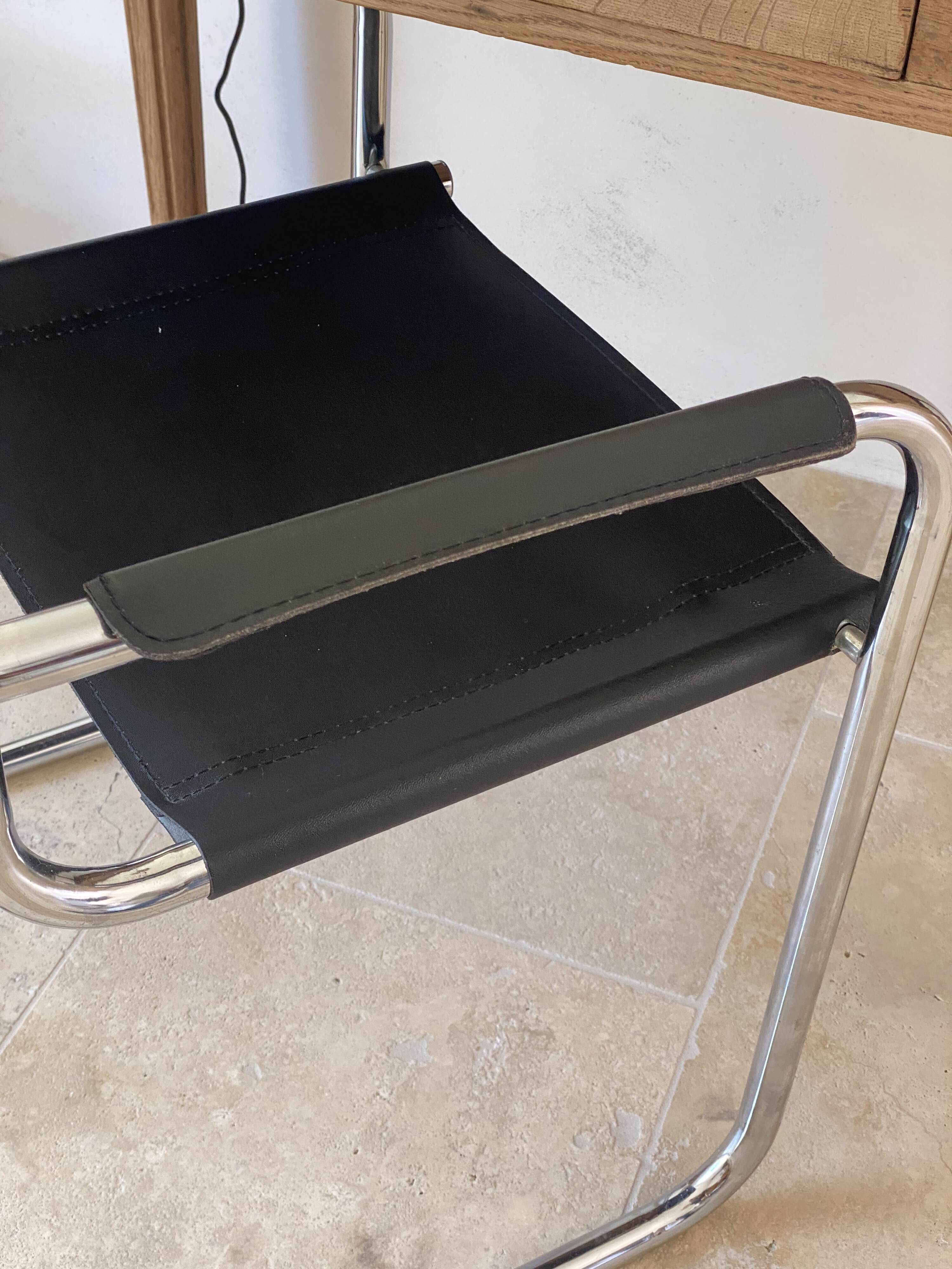 Bauhaus style cantilever chair, modernist vintage chrome.