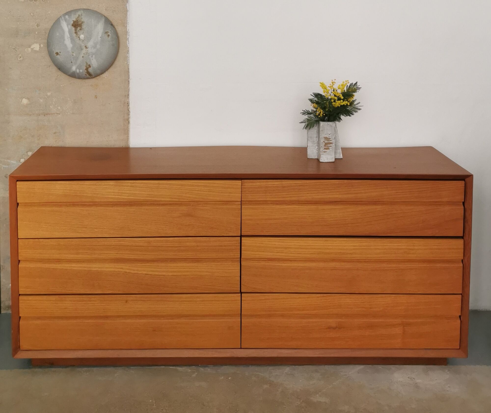 Italian drawer sideboard in solid wood 1960