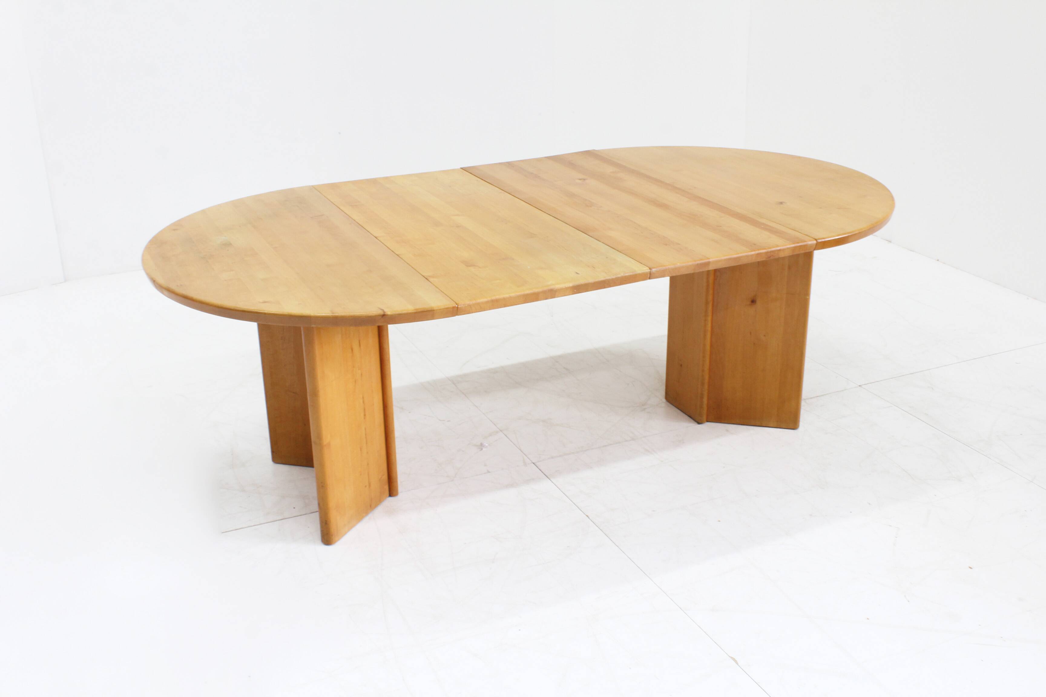 Table à manger ronde extensible vintage danoise en bois massif