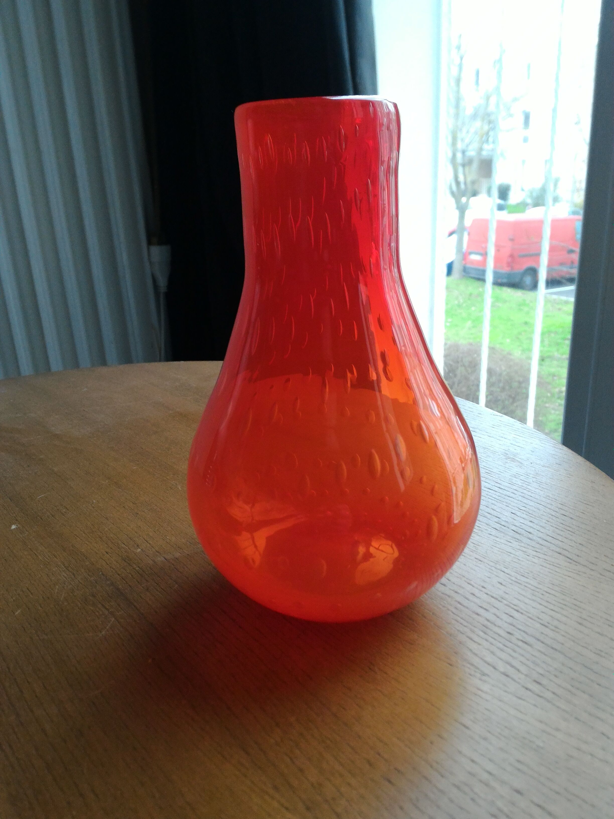 Bubble vase to 1960's.