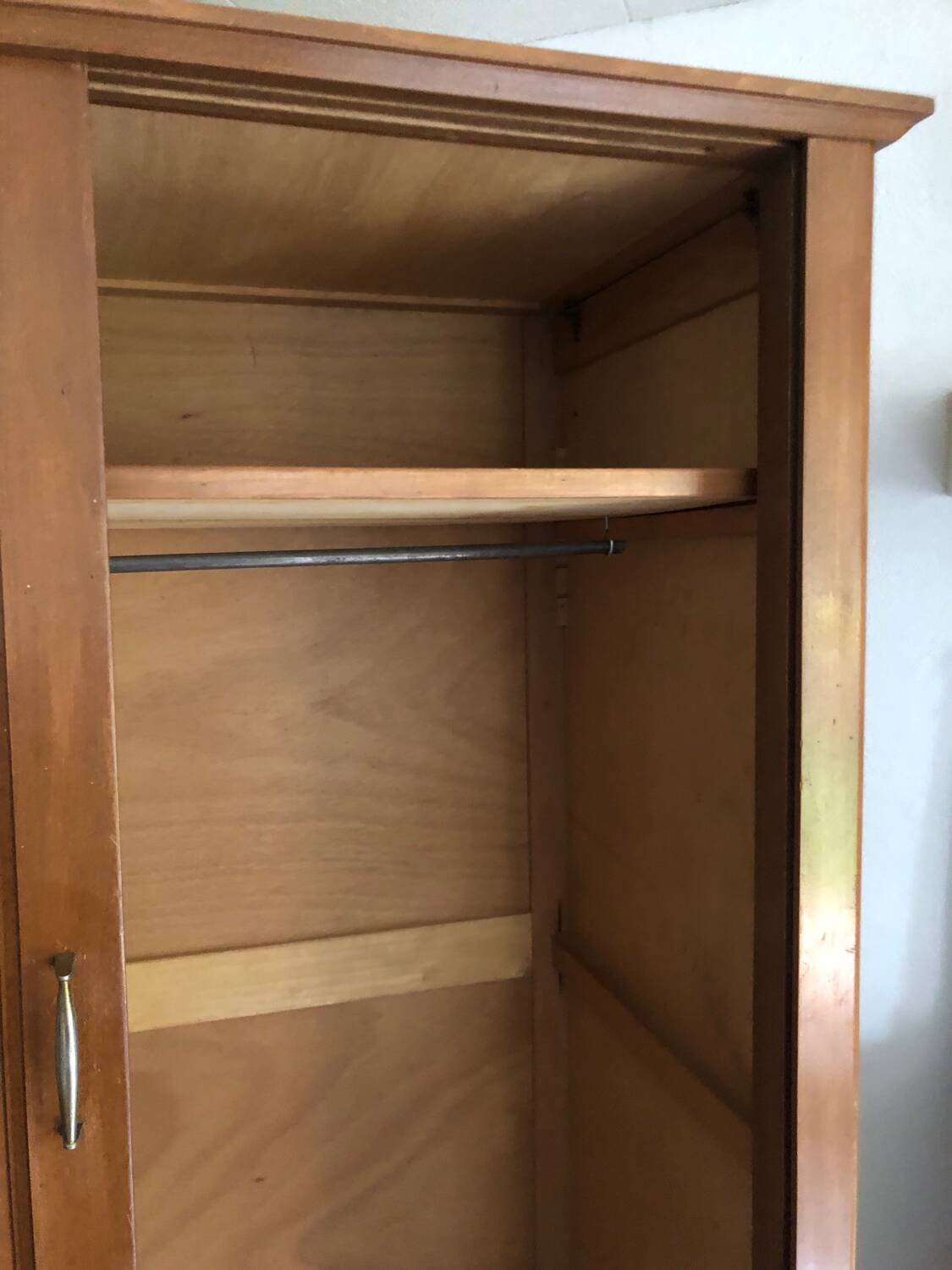 Armoire scandinave vintage