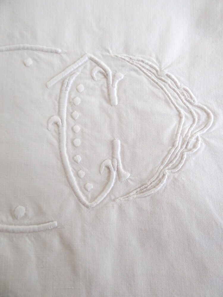 Sheet in metis monogrammed LC