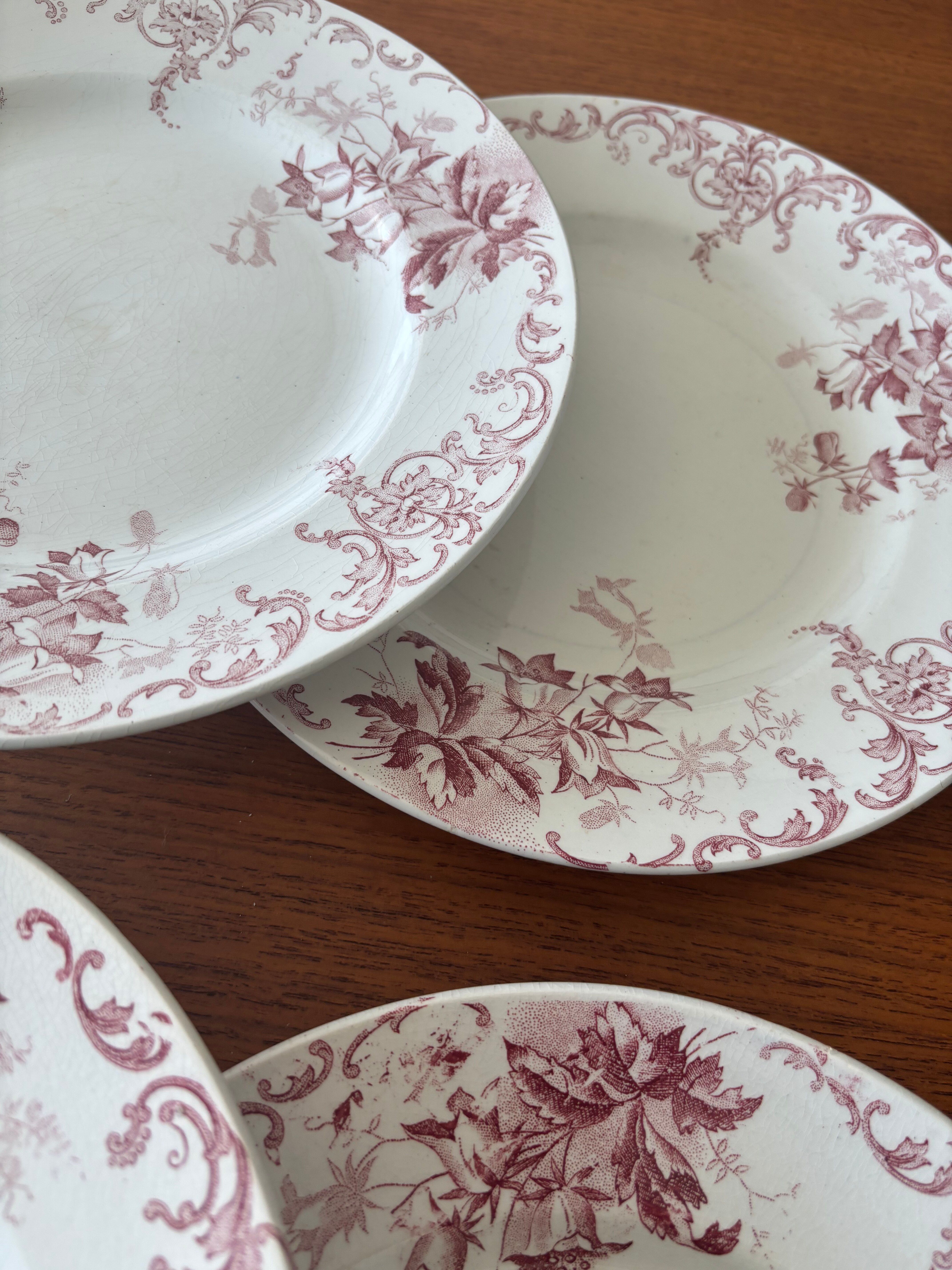Set of 6 antique red Terre de Fer plates St Amand Hamage model