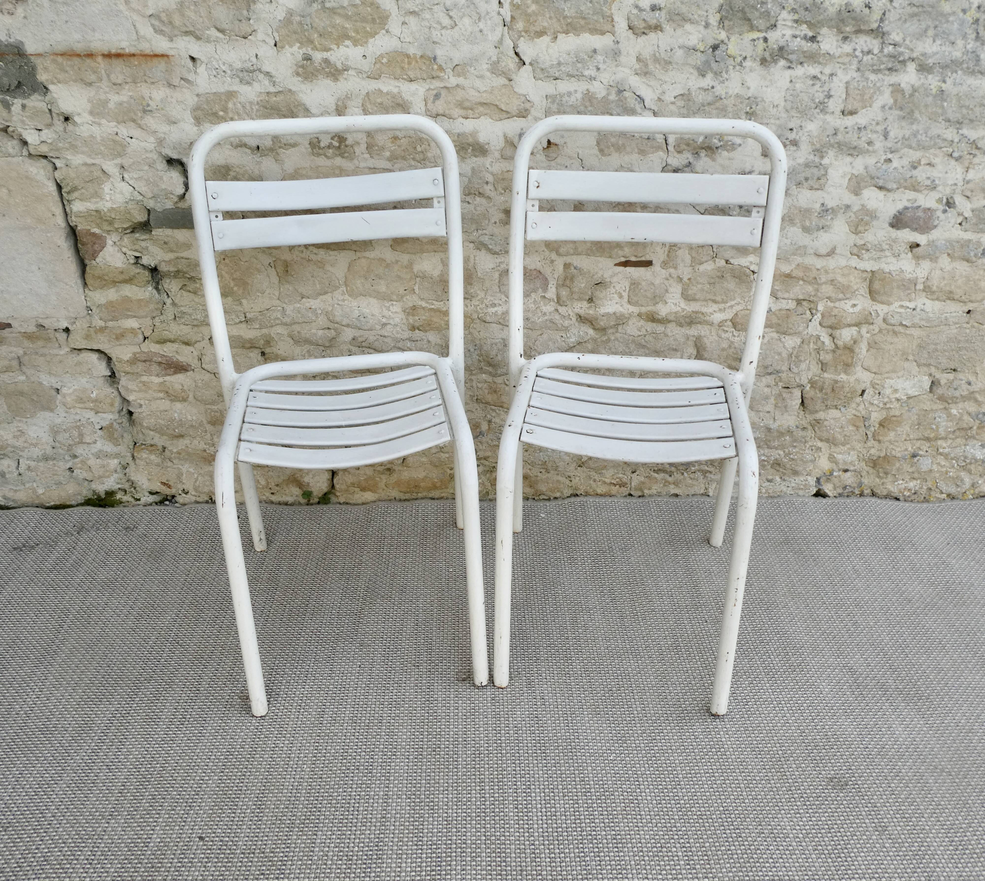 Set of 4 Metal Bistro Chairs Tolix T2