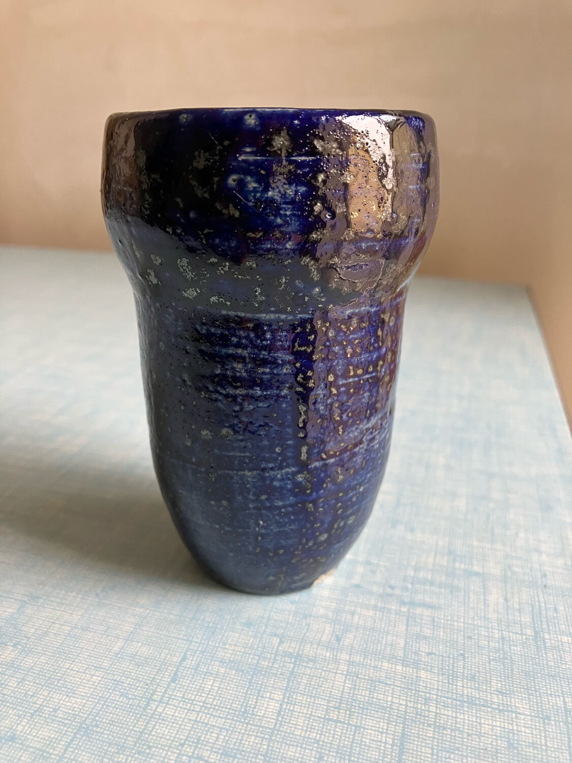 Sandstone soliflore vase