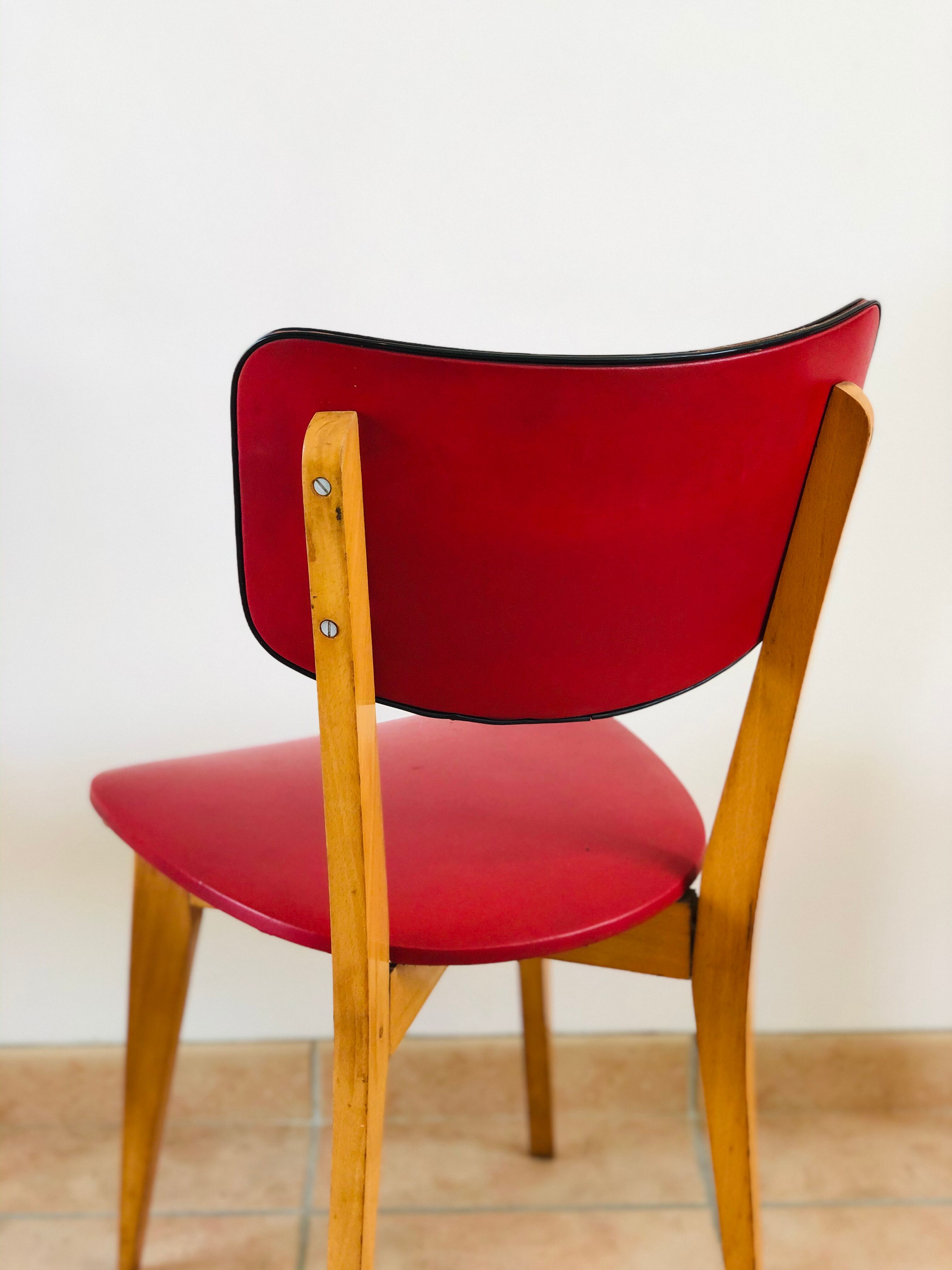 Set of 4 vintage chairs in oak and skai 1970