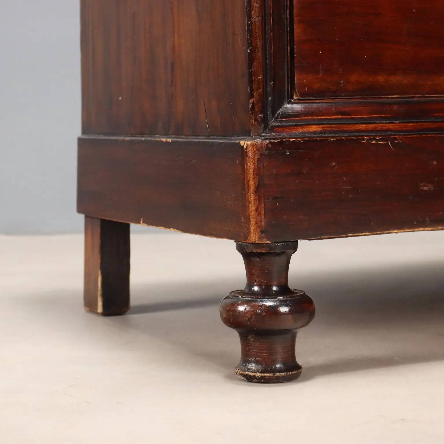 Antique Louis-Philippe walnut commode, 19th century