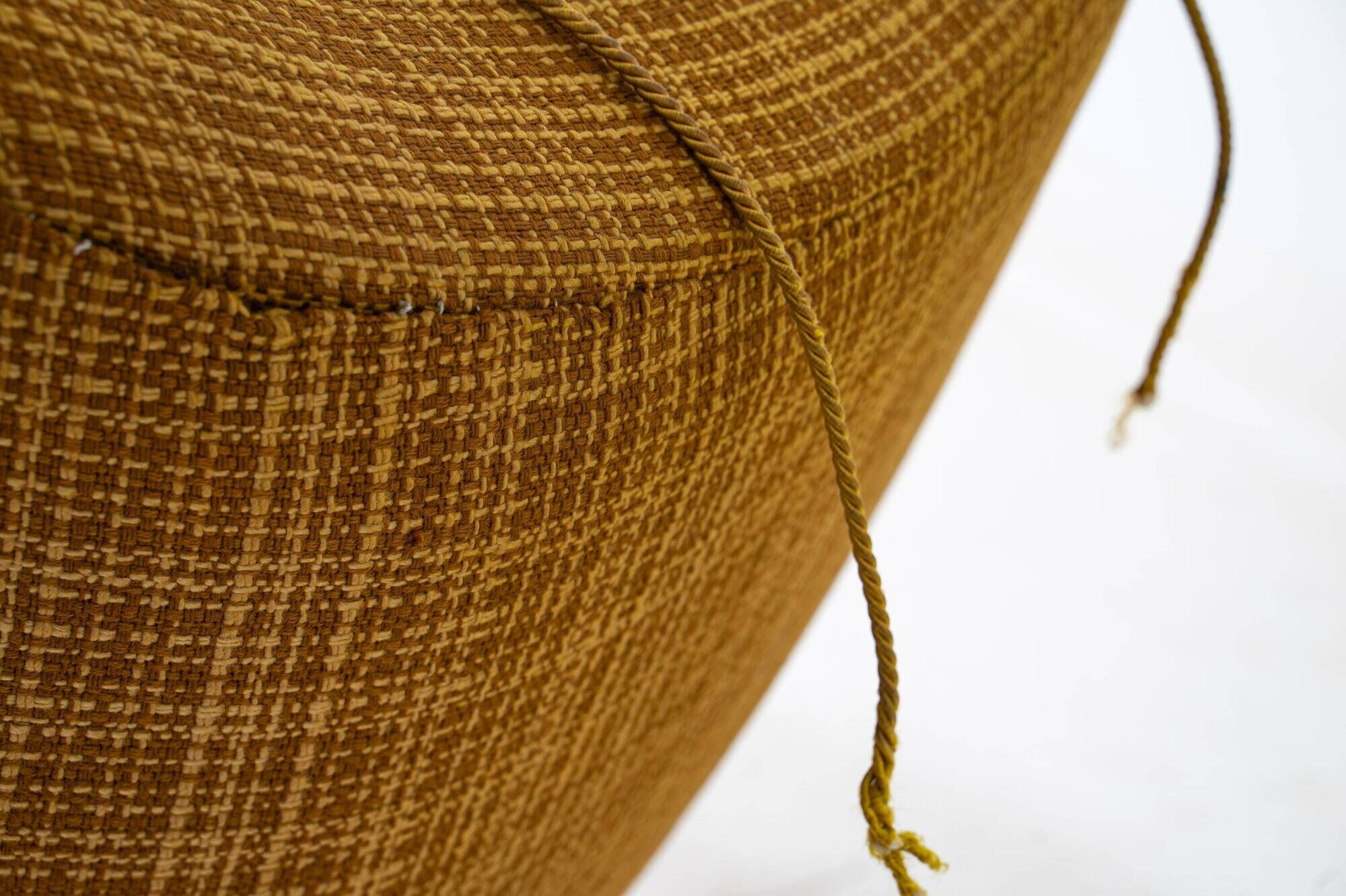 Fauteuil vintage à oreilles inclinable, années 1960