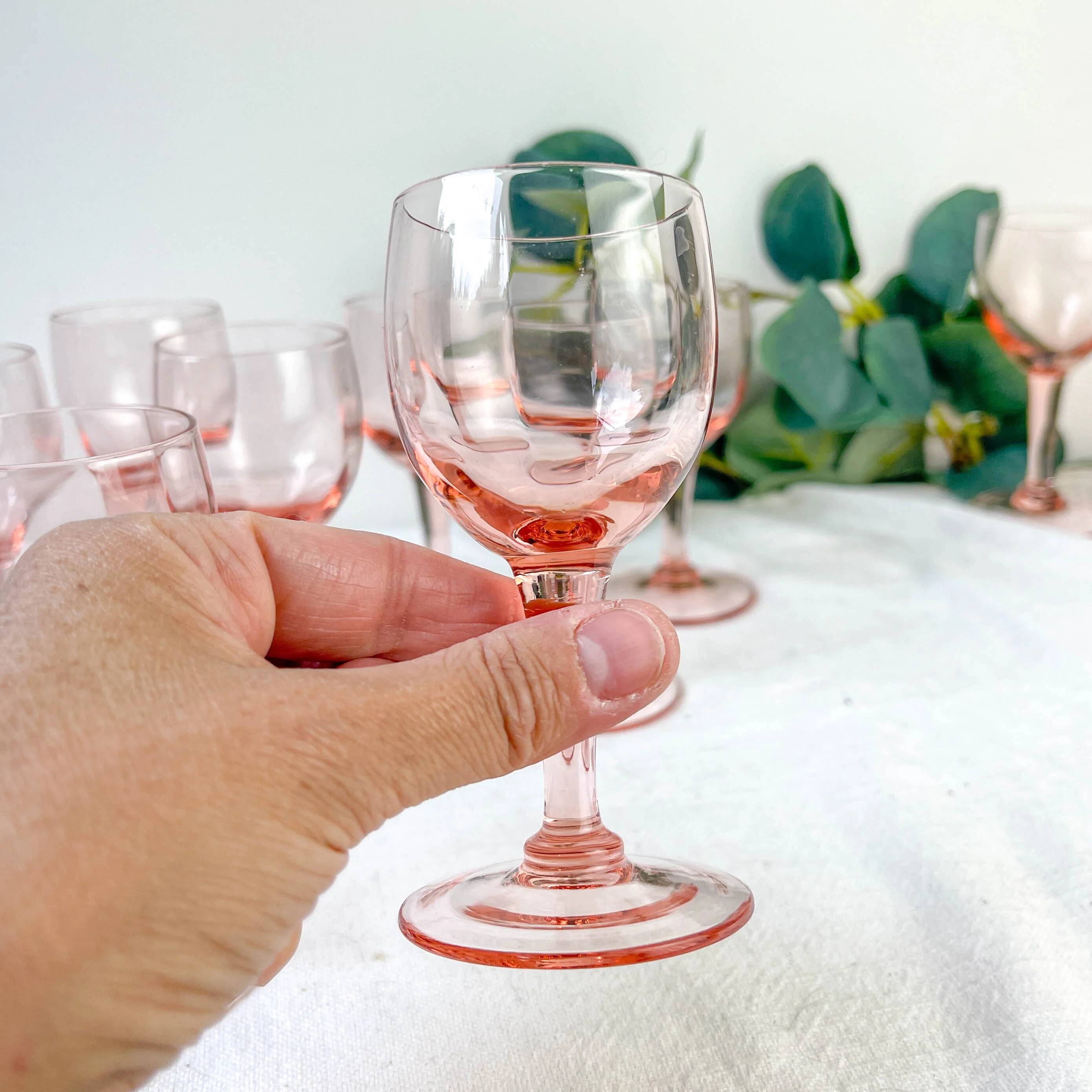 9 vintage white wine glasses in faceted pink glass – 1950s