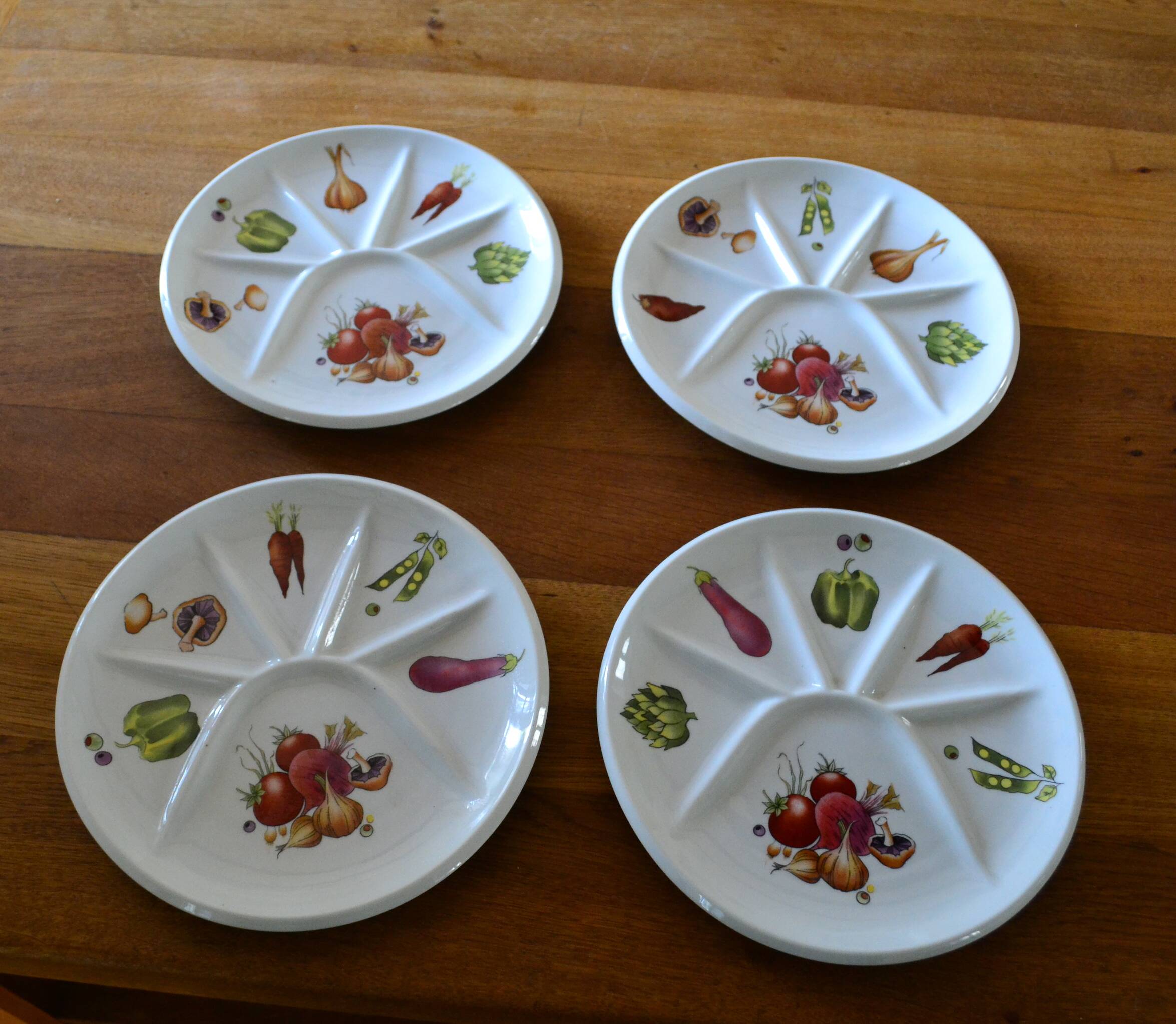 1960s Porcelain Fondue Plates from Berry