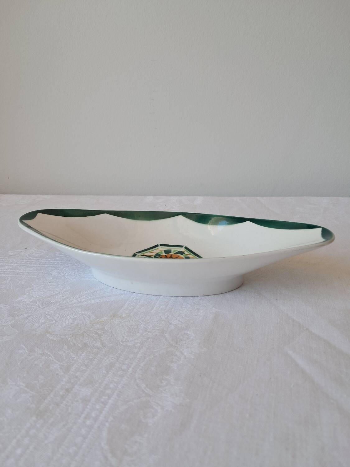 Digoin Sarreguemines Oxford model ironstone dish