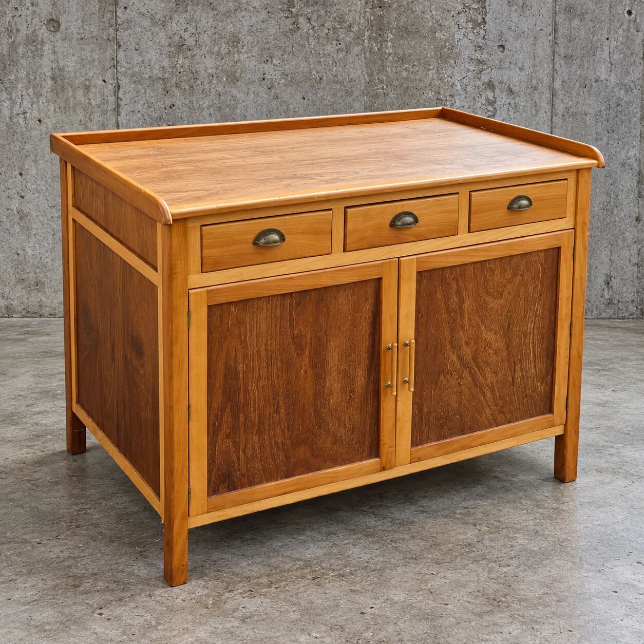 Wood combination sideboard / side board / dresser / 2 x drawer / 1970s