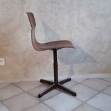 Eromes chair