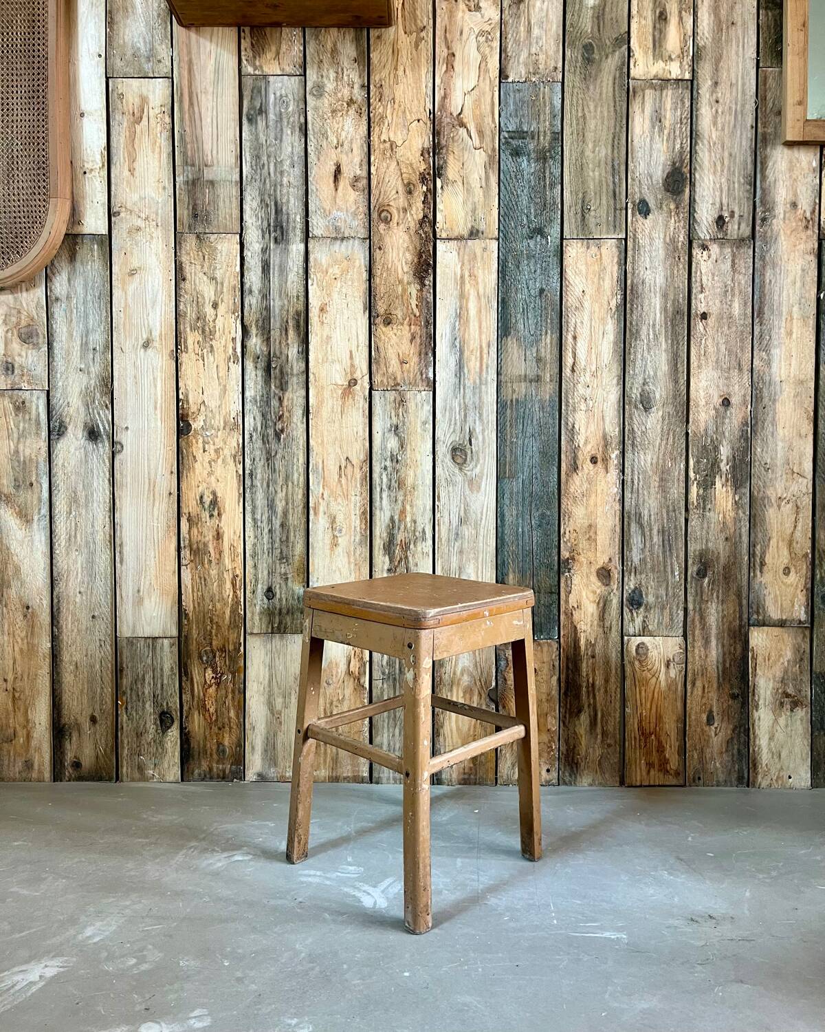 Workshop stool (renovated)