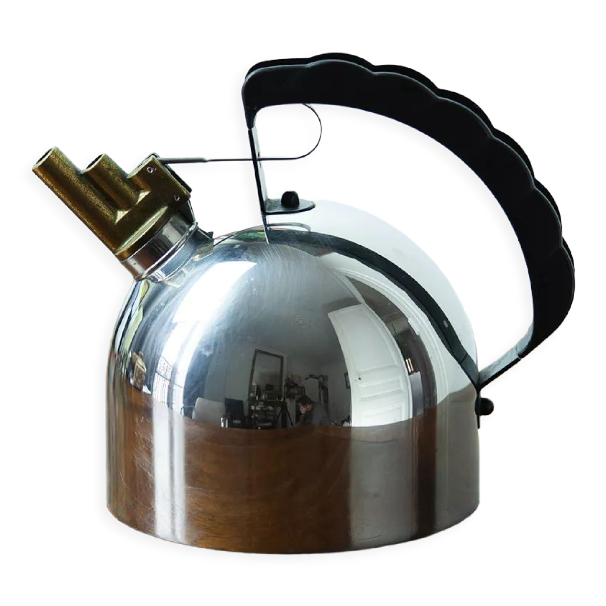 Melodic alessi kettle by Richard Sapper