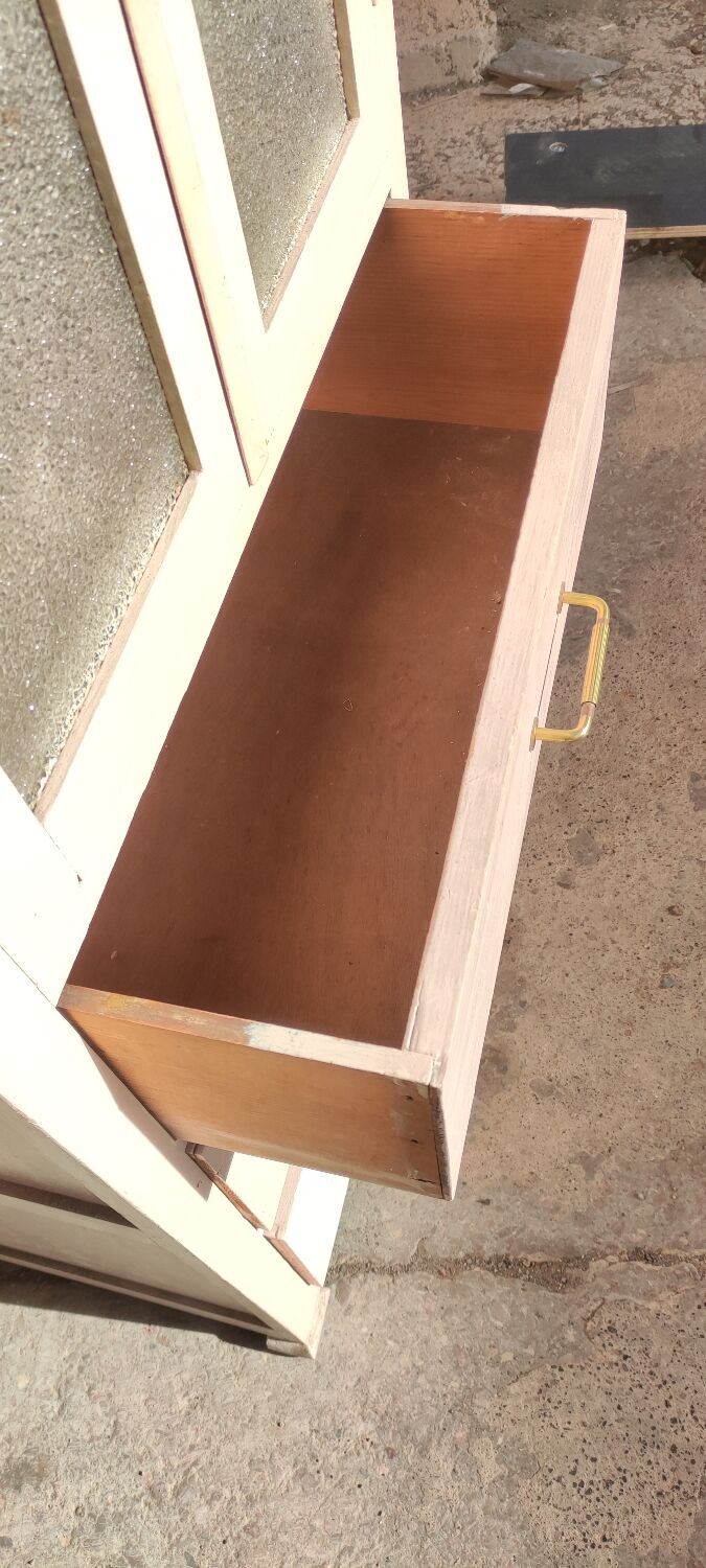 Showcase cabinet two doors, 3 drawers patina old pink