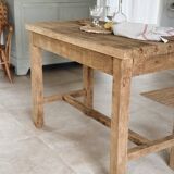 High island table