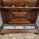 Coat rack - antique entrance furniture in walnut, dating from the late 19th century.