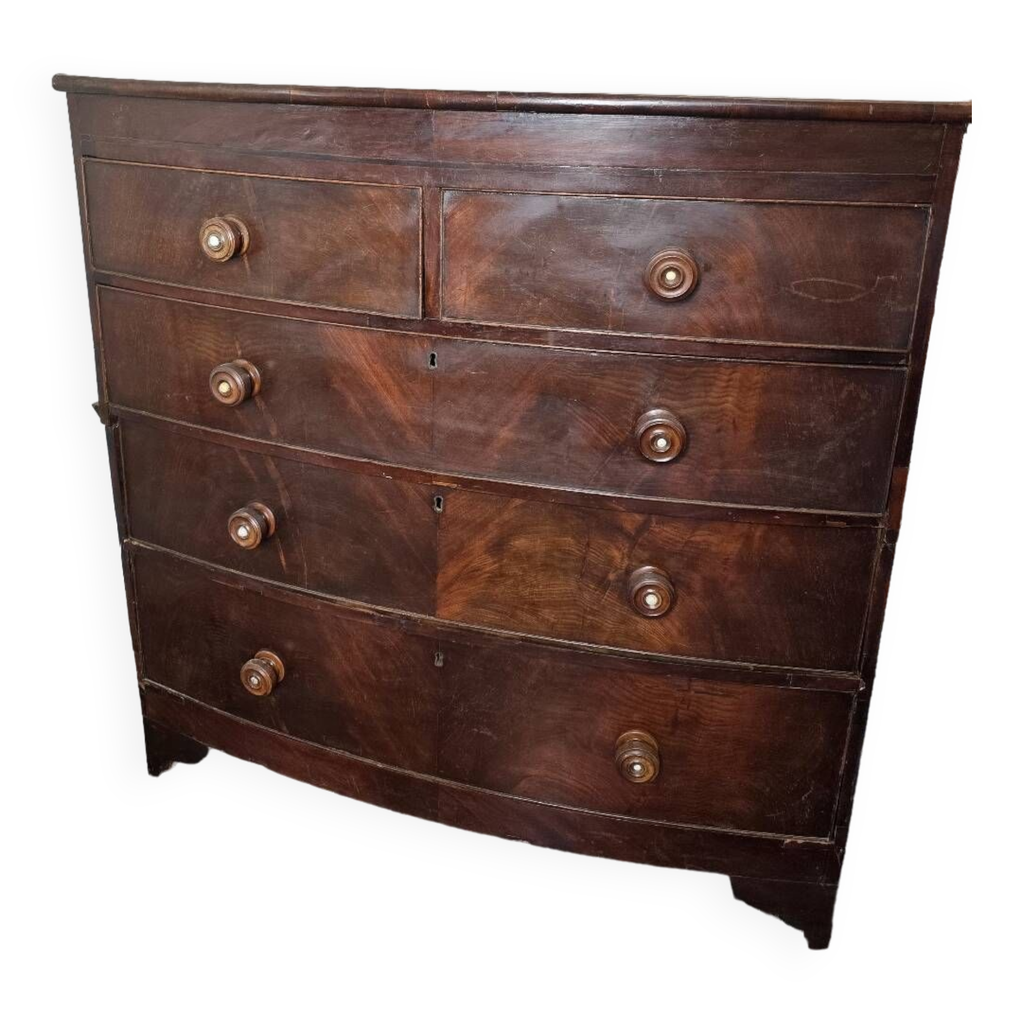 English mahogany chest of drawers