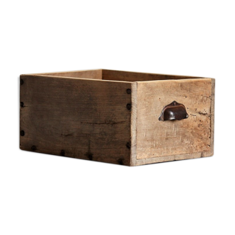 Storage crate